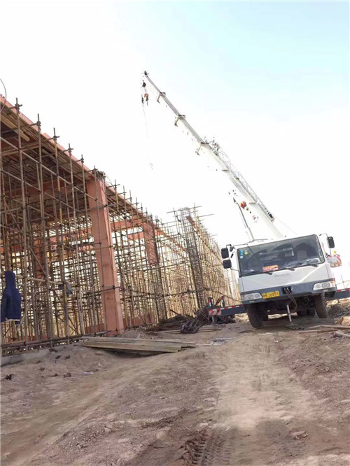 汪清县25 吨、50 吨吊车怎么选？多大重量 / 半径适合对应车型？